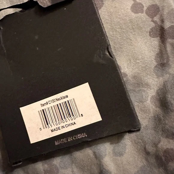 Silver Mother-Daughter Pendant Necklace - Picture 2 of 4